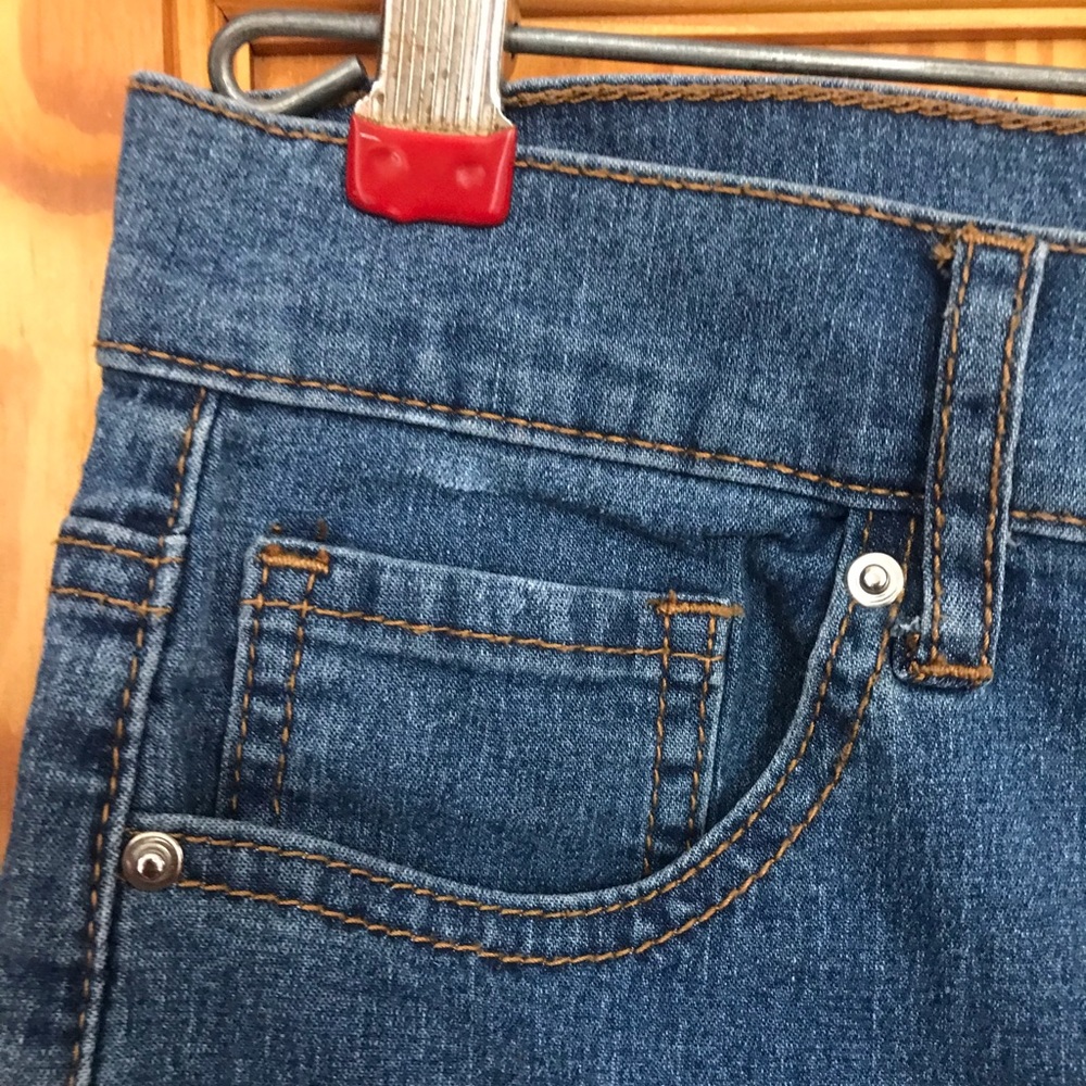 High Rise Shorts - Picture 2 of 3